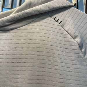 Men’s XS drysense hoodie (I bought and wore it as a 5’4” 130lb woman)